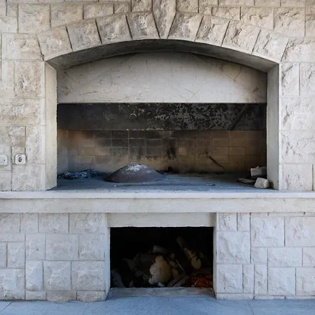 Vila Milas * Jesenice (Split-Dalmatia)