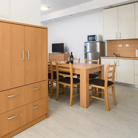 Apartament Vila Milas *